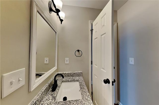 2427 Brookvine Lane, Marietta, GA 30062