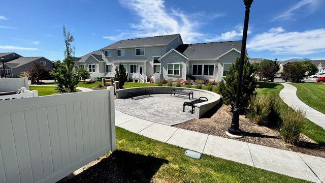 13124 S CANNAVALE DR, Herriman, UT 84096