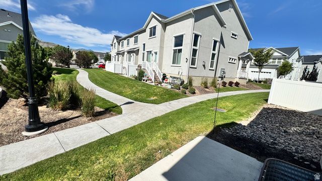 13124 S CANNAVALE DR, Herriman, UT 84096