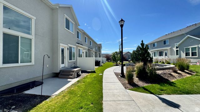 13124 S CANNAVALE DR, Herriman, UT 84096