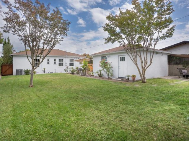 6132 W 75th Street, Los Angeles, CA 90045