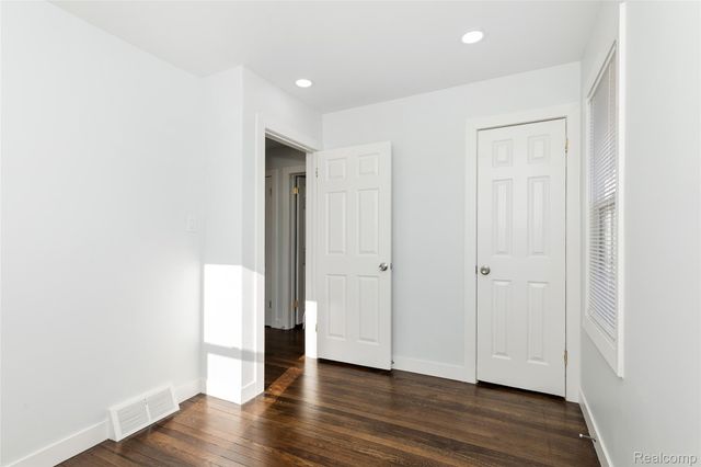 12058 Wayburn, Detroit, MI 48224