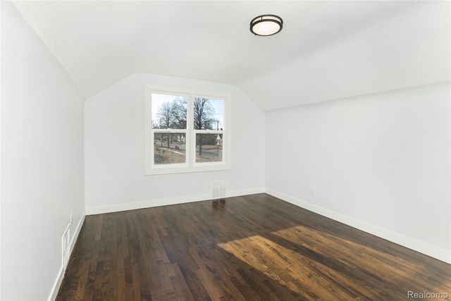 12058 Wayburn, Detroit, MI 48224