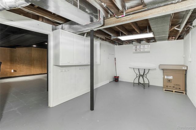 12058 Wayburn, Detroit, MI 48224