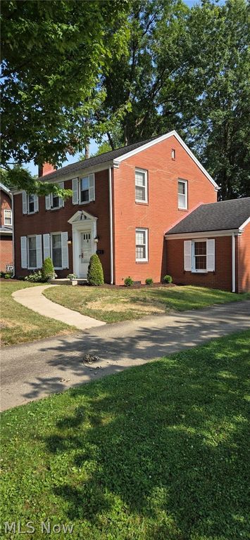 655 E Liberty Street, Hubbard, OH 44425