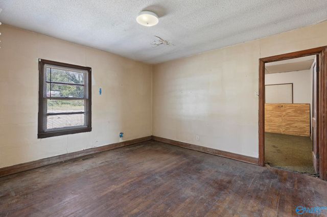 200 8th Street NW, Huntsville, AL 35805