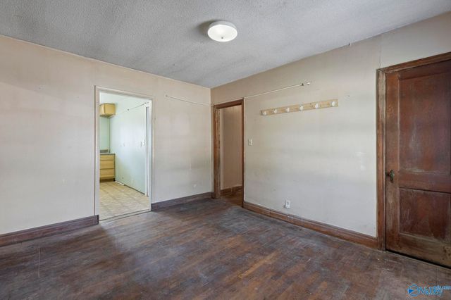 200 8th Street NW, Huntsville, AL 35805