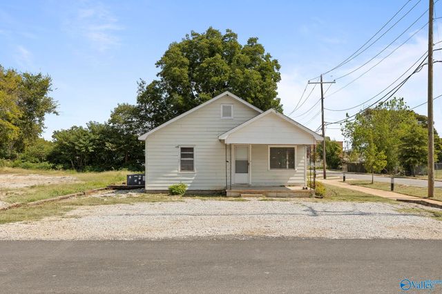 200 8th Street NW, Huntsville, AL 35805