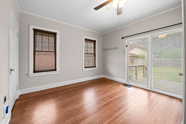 929 UNIVERSITY ST, Memphis, TN 38107