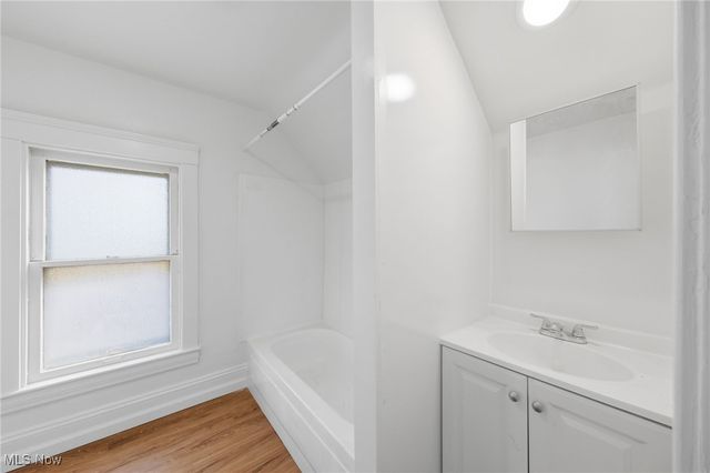 2197 W 104th Street, Cleveland, OH 44102