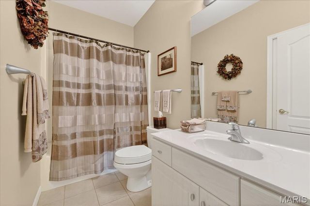 19256 Brookhollow Drive, Wildwood, MO 63038