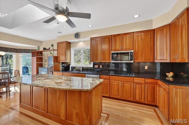 19256 Brookhollow Drive, Wildwood, MO 63038