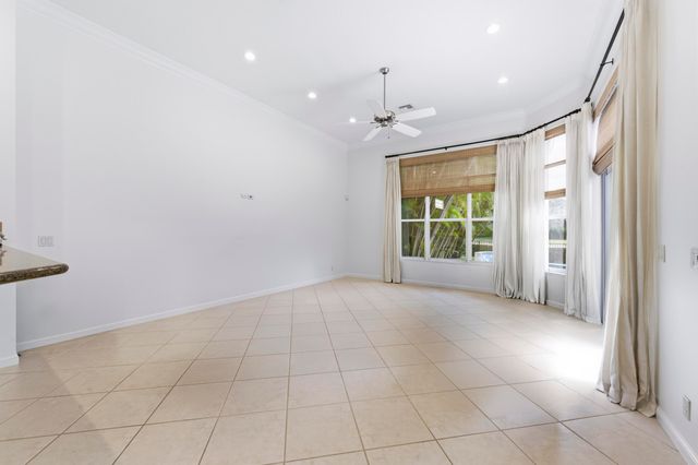 401 Via Placita, Palm Beach Gardens, FL 33418