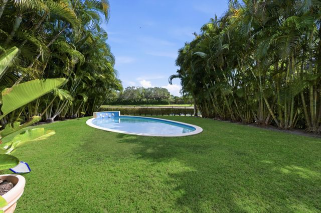 401 Via Placita, Palm Beach Gardens, FL 33418