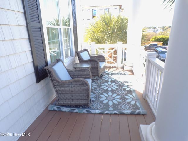 42 Harbour Village Terrace, Hampstead, NC 28443