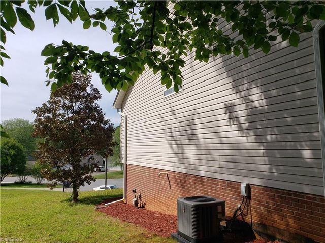 3800 Velinda Drive, Winston-salem, NC 27106