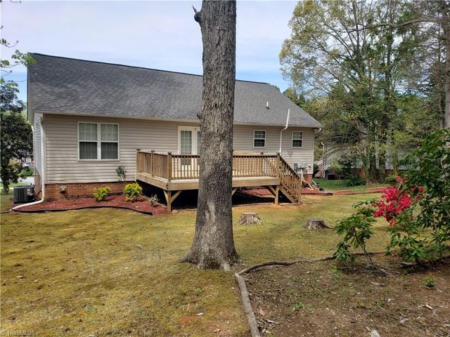 3800 Velinda Drive, Winston-salem, NC 27106