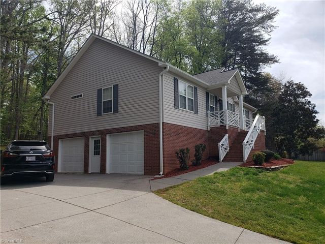 3800 Velinda Drive, Winston-salem, NC 27106
