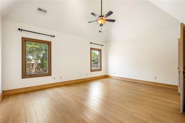 3600 Champagne Avenue, Bentonville, AR 72712