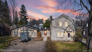 4058 Lomley Avenue, Waterford Charter Township, MI 48329