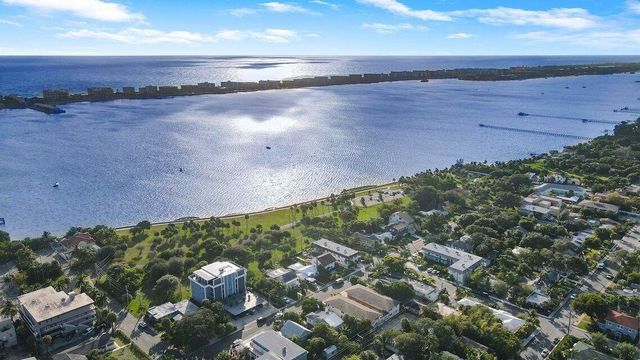 15 S Golfview Road 306, Lake Worth Beach, FL 33460