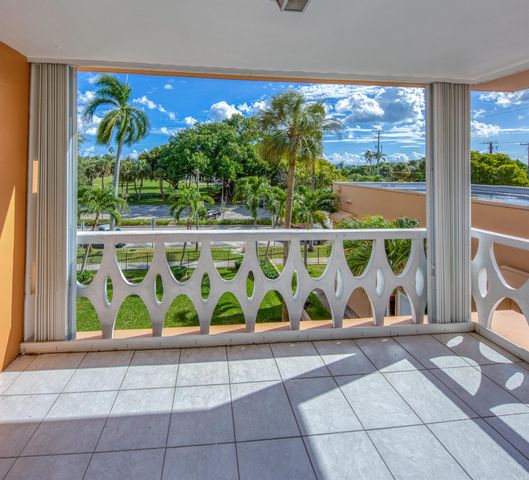 15 S Golfview Road 306, Lake Worth Beach, FL 33460