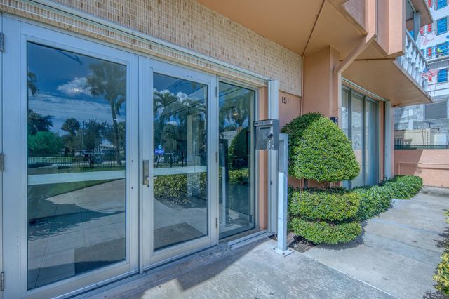 15 S Golfview Road 306, Lake Worth Beach, FL 33460