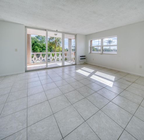 15 S Golfview Road 306, Lake Worth Beach, FL 33460