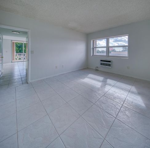 15 S Golfview Road 306, Lake Worth Beach, FL 33460