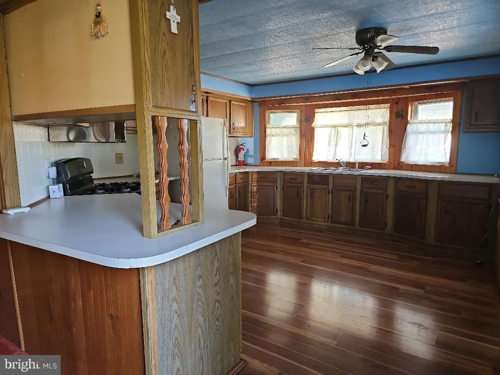 65 JAMES AVE, SOUTHAMPTON, NJ 08088 — photo 5