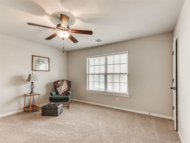 11217 NW 98th Street, Yukon, OK 73099