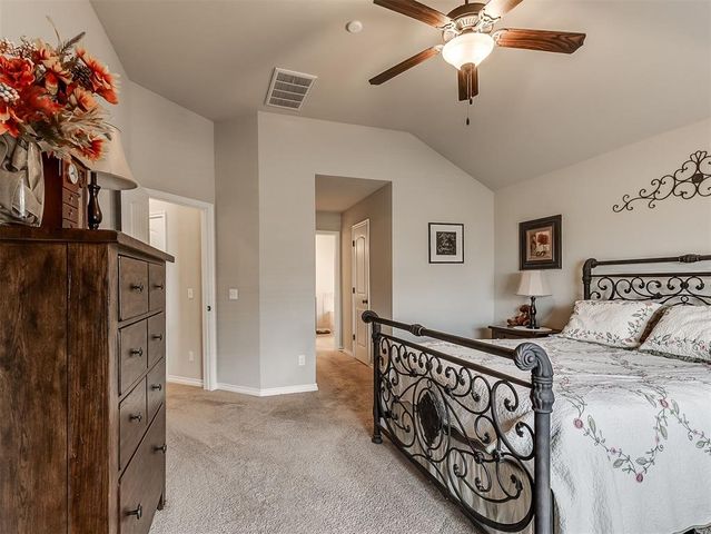 11217 NW 98th Street, Yukon, OK 73099