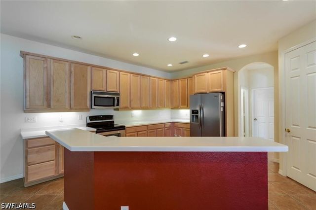 10601 Sir Michaels Place DR, Bonita Springs, FL 34135