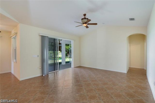 10601 Sir Michaels Place DR, Bonita Springs, FL 34135