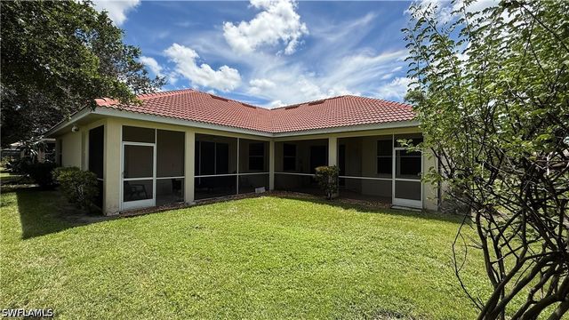 10601 Sir Michaels Place DR, Bonita Springs, FL 34135
