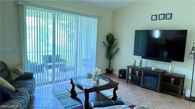 10601 Sir Michaels Place DR, Bonita Springs, FL 34135