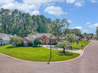 9172 CAMSHIRE Drive, Jacksonville, FL 32244