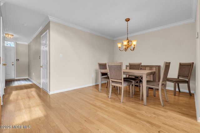 3 Beacon Court 87, Holmdel, NJ 07733