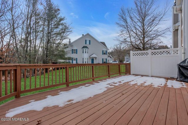 3 Beacon Court 87, Holmdel, NJ 07733