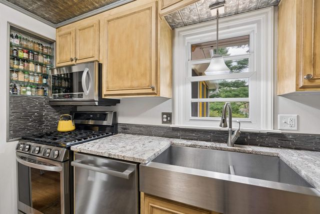 26 Gilson Road, Lebanon, NH 03784
