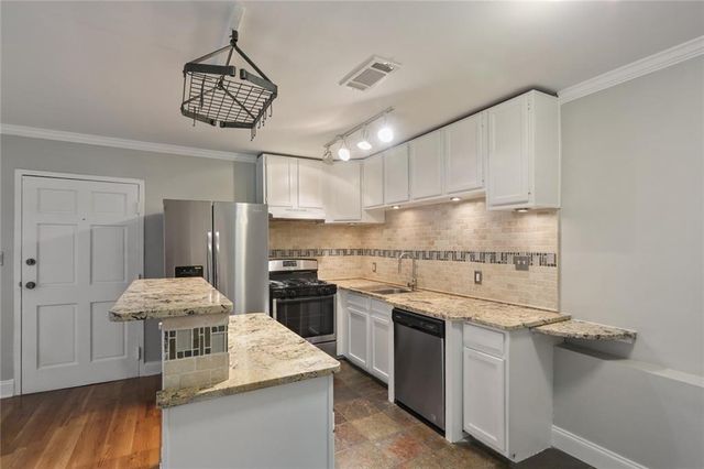 880 Glendale Terrace NE 5, Atlanta, GA 30308