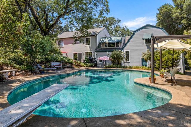 1940 Westlake Dr, Kelseyville, CA 95451