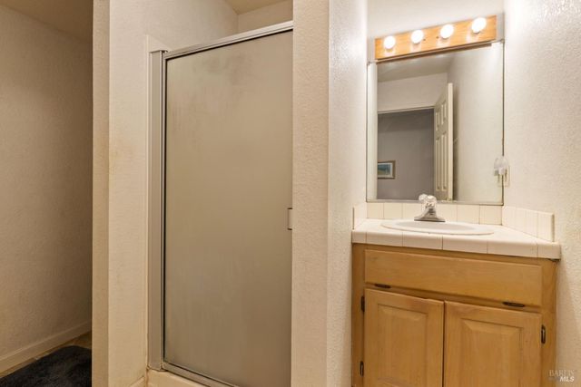 1940 Westlake Dr, Kelseyville, CA 95451