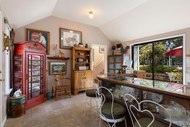 1940 Westlake Dr, Kelseyville, CA 95451