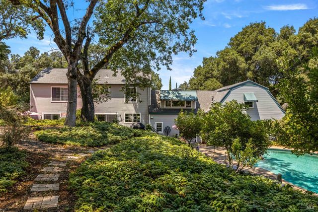 1940 Westlake Dr, Kelseyville, CA 95451