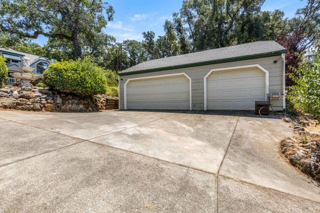 1940 Westlake Dr, Kelseyville, CA 95451