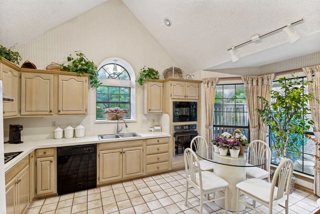 1804 Seminary Drive, Plano, TX 75075