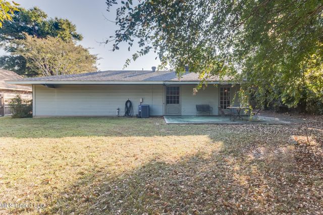 7 Chimney Cross Road, Long Beach, MS 39560