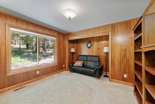 1562 Sleepy Hollow Loop, Grants Pass, OR 97527