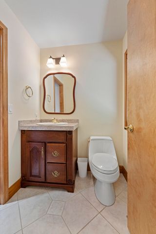 1562 Sleepy Hollow Loop, Grants Pass, OR 97527